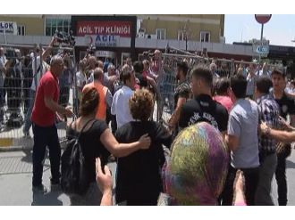 Yaralı yakınları arasında gerginlik