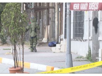 Beyoğlu’nda şüpheli paket alarmı