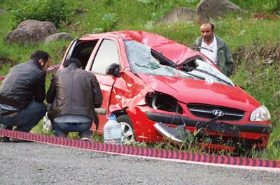 Otomobil takla attı: 1 ölü, 3 yaralı