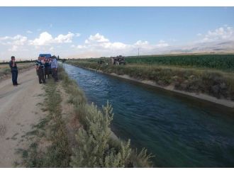 Kurtarmak istediği kardeşiyle birlikte hayatını kaybetti