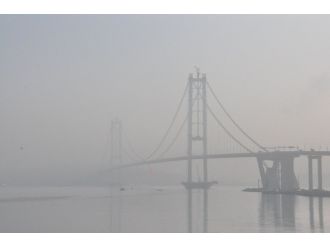Osman Gazi Köprüsü güne böyle uyandı