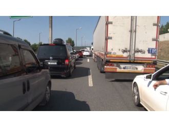 Bayram öncesi köprüde trafik yoğunluğu