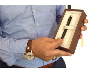 Cumhurbaşkanı Erdoğan’ın kalemi 3 bin TL’ye alıcı buldu