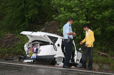 Islak zemin kazaya neden oldu