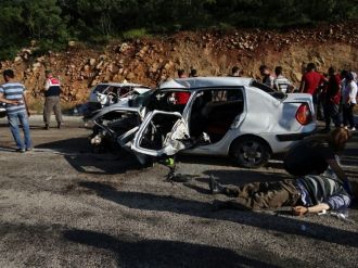 Bilecik’te korkunç kaza: 2 ölü, 11 yaralı