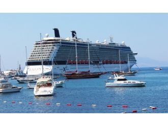 Bodrum’a 4 bin 500 turist daha geldi