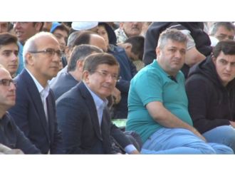 "Teröre karşı omuz omuza vermek zorundayız"