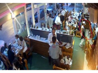 İftar yapan aile hırsızların hedefi oldu