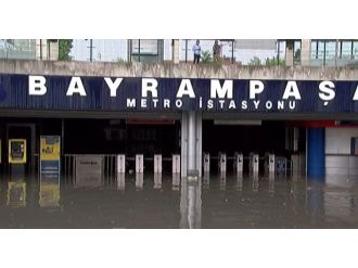 Bayrampaşa ve Merter metro istasyonları sular altında