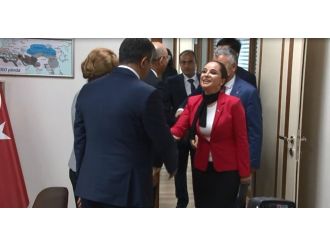 CHP’den MHP’ye bayram ziyareti