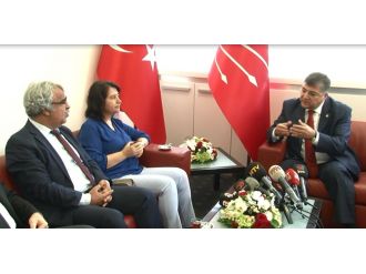 CHP ile HDP bayramlaştı