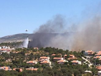 Çeşme’de korkutan yangın