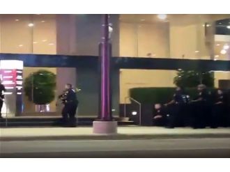 ABD’de polise ’sniper’lı saldırı: 4 ölü !