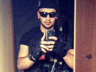 Kazada yaralanan polis memuru şehit oldu