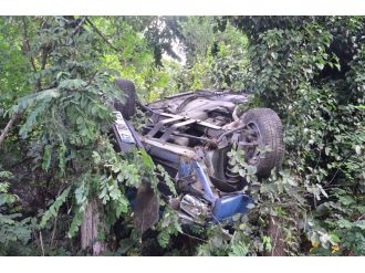 50 metreden uçan otomobilden burnu dahi kanamadan çıktı