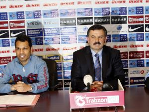 Trabzonsporda Onur Ve Alanzınho İmzaladı