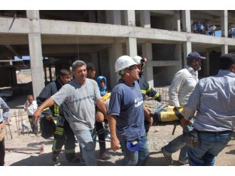 AVM inşaatında göçük: 8 yaralı