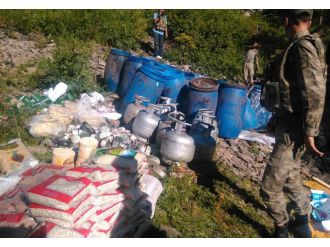 PKK’ya ait iki sığınak ve çok sayıda malzeme ele geçirildi