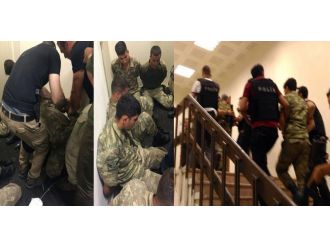 Cumhurbaşkanlığına girmek isteyen darbeciler gözaltında