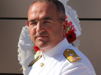 Mersin’de bir tuğamiral gözaltına alındı