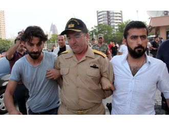 Akdeniz Bölge Garnizon Komutanı gözaltına alındı