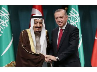 Erdoğan, Suudi Arabistan Kralı ile görüştü