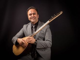 Darbe girişiminin türküsünü yazdı