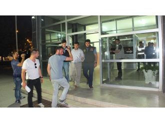 Hakkari’de Tugay Komutanı ve 3 rütbeli asker tutuklandı