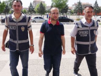 7 hakim ve savcı cezaevine gönderildi