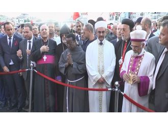 Ruhani liderler demokrasi şehitlerini unutmadı