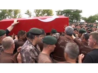 Şehit Özel Harekât polisi tekbirlerle uğurlandı