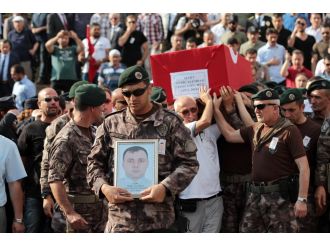 Şehit Emniyet Müdürü Alemdar son yolculuğuna uğurlandı