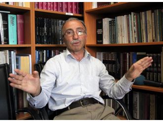 "Darbe girişiminin tarihi tesadüf değil"