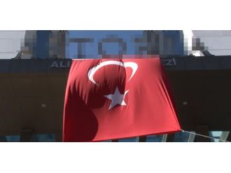 İstanbul’da hukuk bürosuna polis baskını