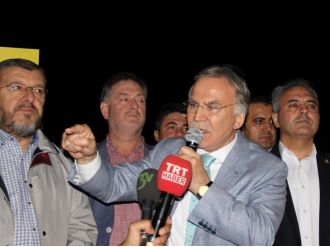 Şahin: FETÖ örgütü liderine de bir ada buluruz