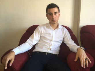 Erdoğan’ın alnından öptüğü genç konuştu