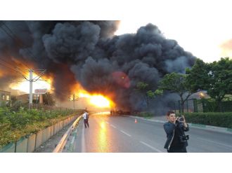 Balon fabrikasındaki yangın kontrol altına alındı