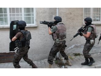 6 ilde FETÖ operasyonu