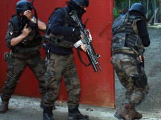 Çatışmada yaralanan teröristler ölü bulundu