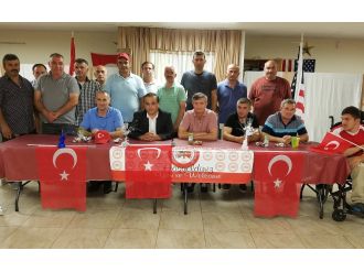 ABD’deki Türk toplulukları hain kalkışmaya tepki gösterdi