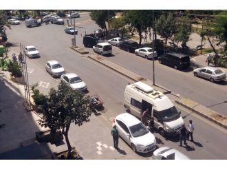 Diyarbakır’da bombalı araç alarmı