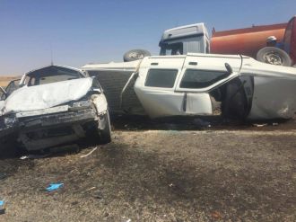 Batman’da TIR, kamyonet ve otomobil birbirine girdi