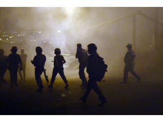 Ermenistan’da protestocular polisle çatıştı