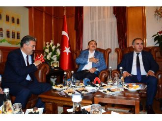 Bakan Eroğlu, 15 Temmuz gecesi yaşadıkalrını anlattı