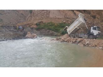 Küçük çocuğu arama çalışmaları sürüyor