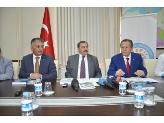 "Bu darbe milleti parçalamak içindi"