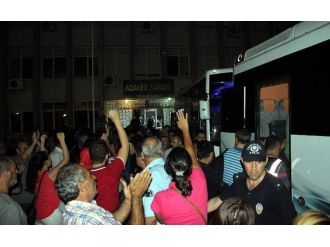 Aydın’da 61 polis ve 52 kamu görevlisi tutuklandı