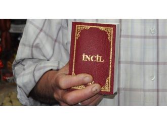 FETÖ’cü savcı ve iki binbaşının evinde İncil bulundu