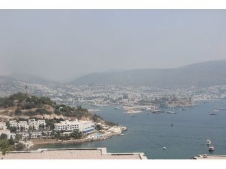 Bodrum’u duman kapladı