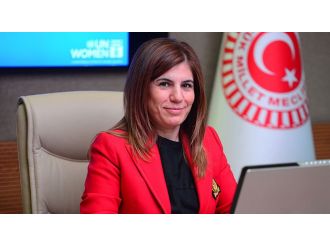 "Geleceğimizi kimse ipotek altına alamaz"